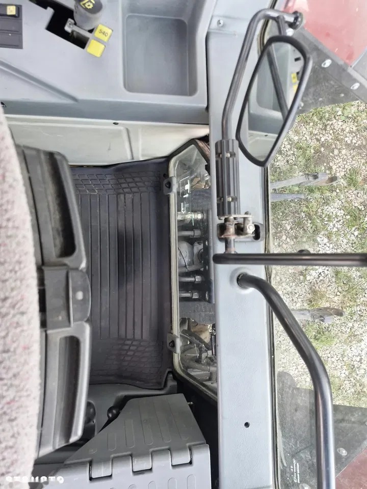 2005 Valtra T140, 9 529 mth, dovoz Skladom v EÚ — foto 10 z 21