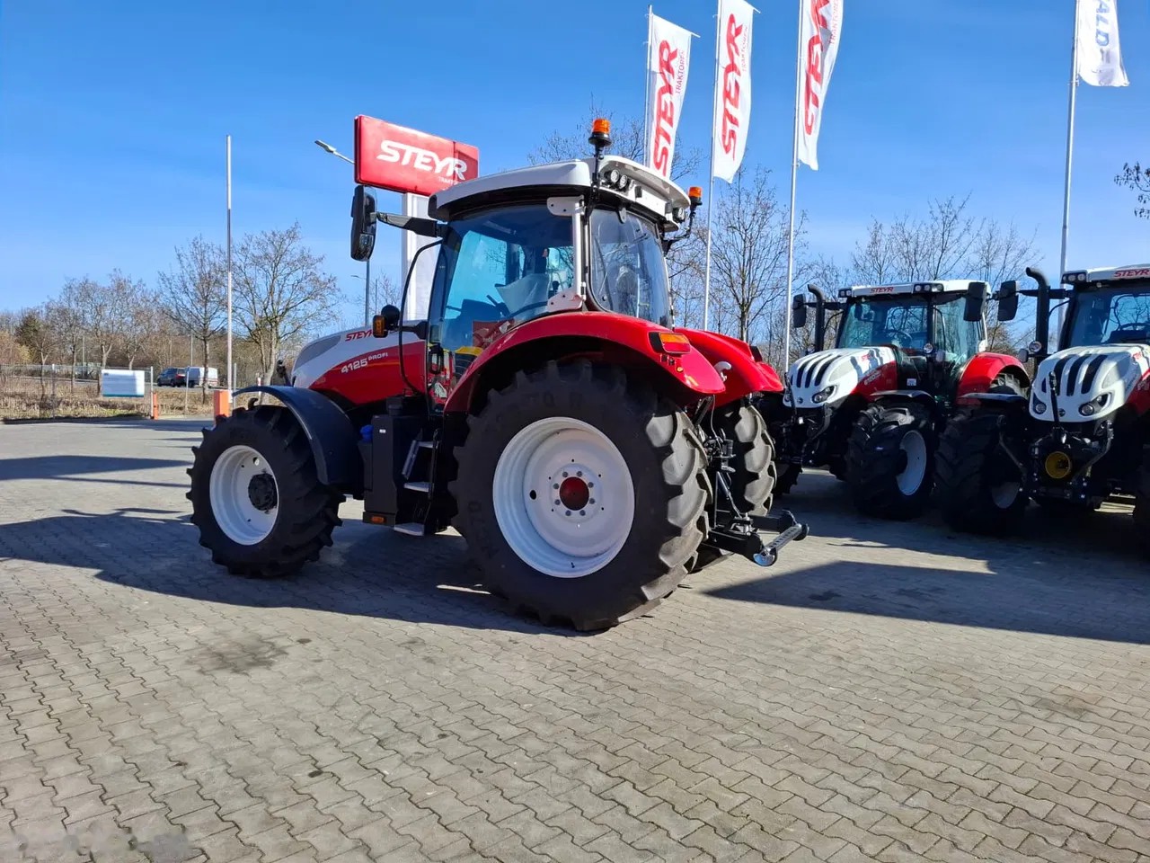 2025 Steyr Profi 4125, dovoz Skladom v EÚ — foto 6 z 9