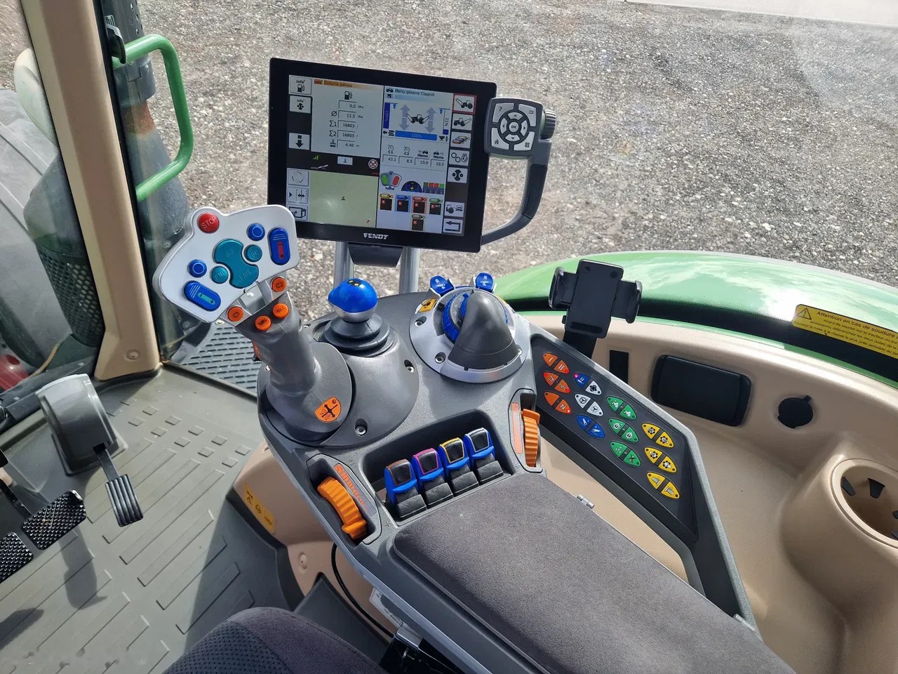 2013 Fendt 722, 7 902 mth, dovoz Skladom v EÚ — foto 10 z 24