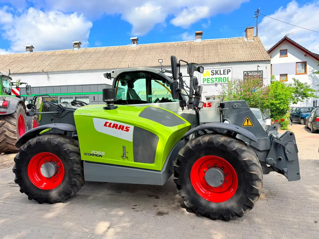 2016 Claas Scorpion 7055 Varipower, dovoz Skladom v EÚ — foto 1 | AMECAR 2016 Claas Scorpion 7055 Varipower, dovoz Skladom v EÚ — foto 1