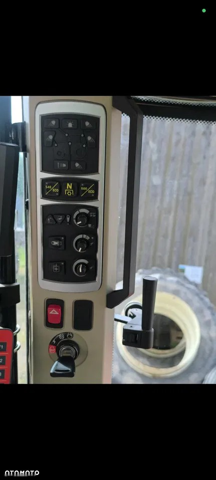2017 Massey Ferguson 7720, 3 750 mth, dovoz Skladom v EÚ — foto 12 z 16