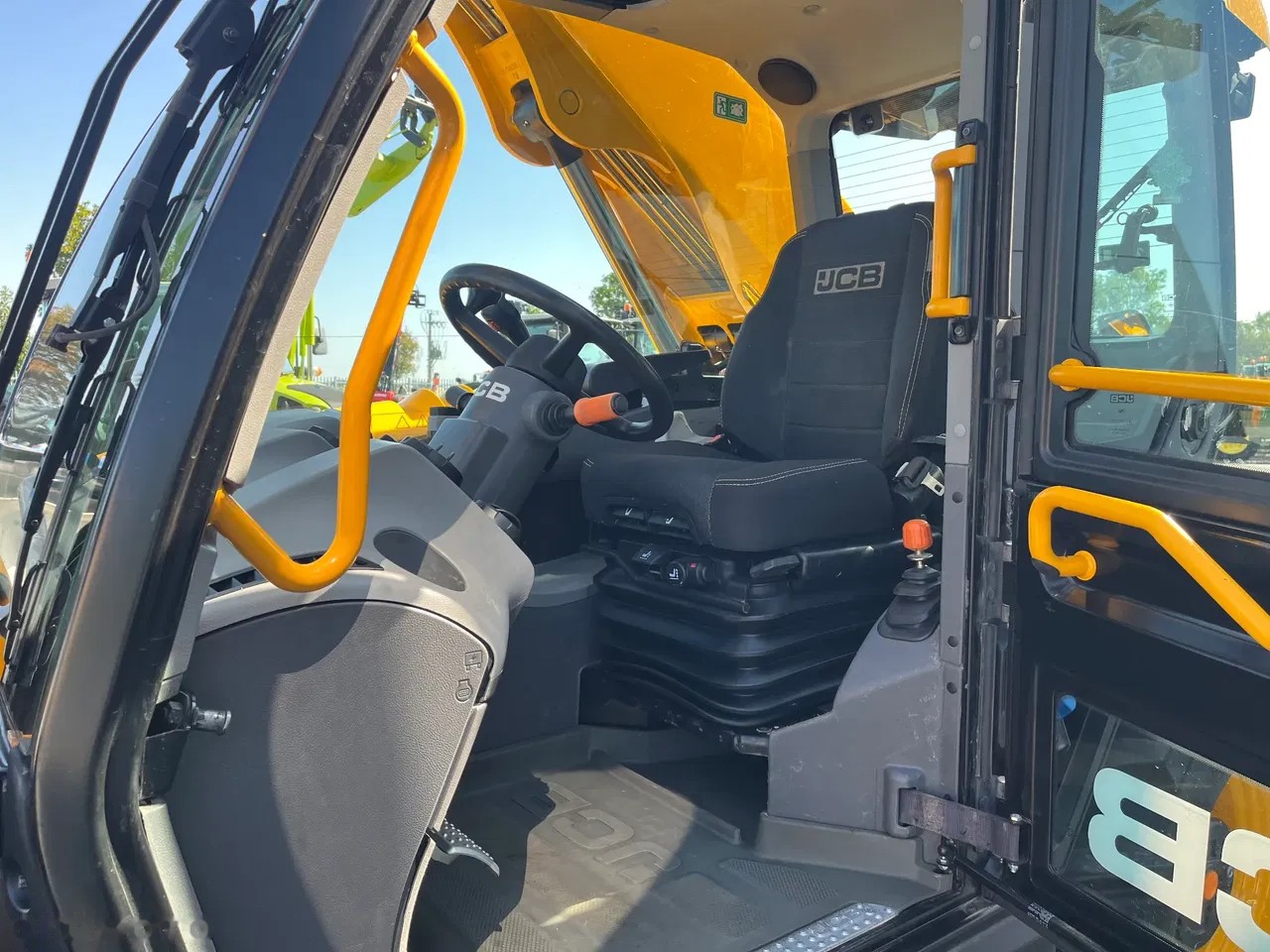 2019 JCB 538-60 AGRISUPER, dovoz Skladom v EÚ — foto 16 z 23
