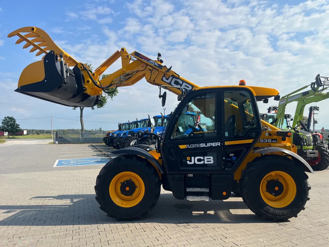 2019 JCB 538-60 AGRISUPER, dovoz Skladom v EÚ — foto 8 z 23