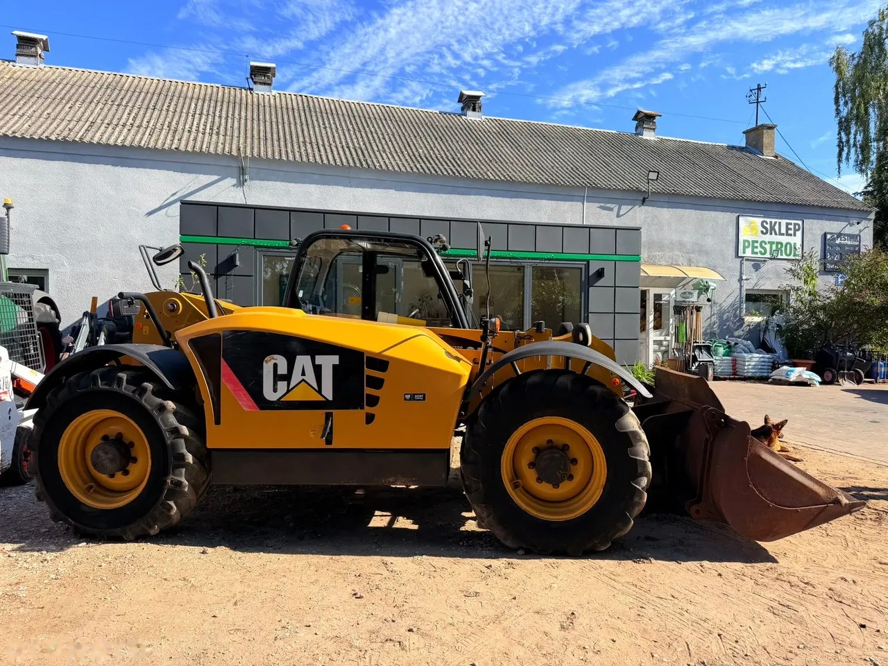 2011 Caterpillar TH336, dovoz Skladom v EÚ — foto 12 z 24