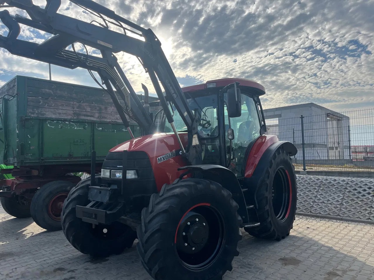 2004 Case Ih Mxu110, 7 040 mth, dovoz Skladom v EÚ — foto 4 z 15