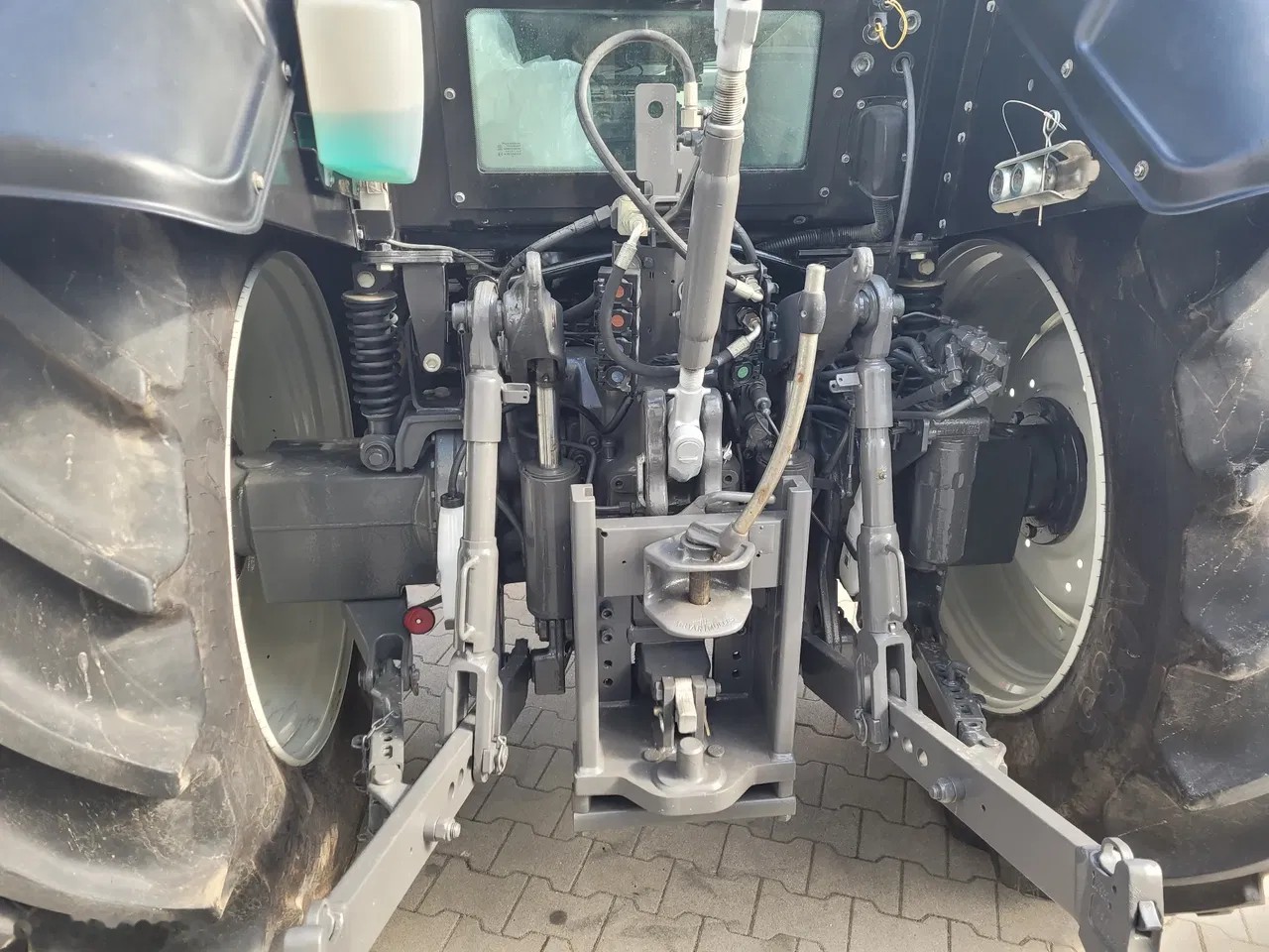 2014 Valtra N103.4, 3 500 mth, dovoz Skladom v EÚ — foto 7 z 18