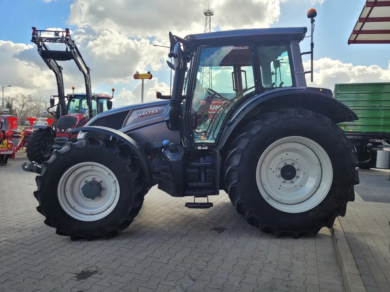 2014 Valtra N103.4, 3 500 mth, dovoz Skladom v EÚ — foto 9 z 18
