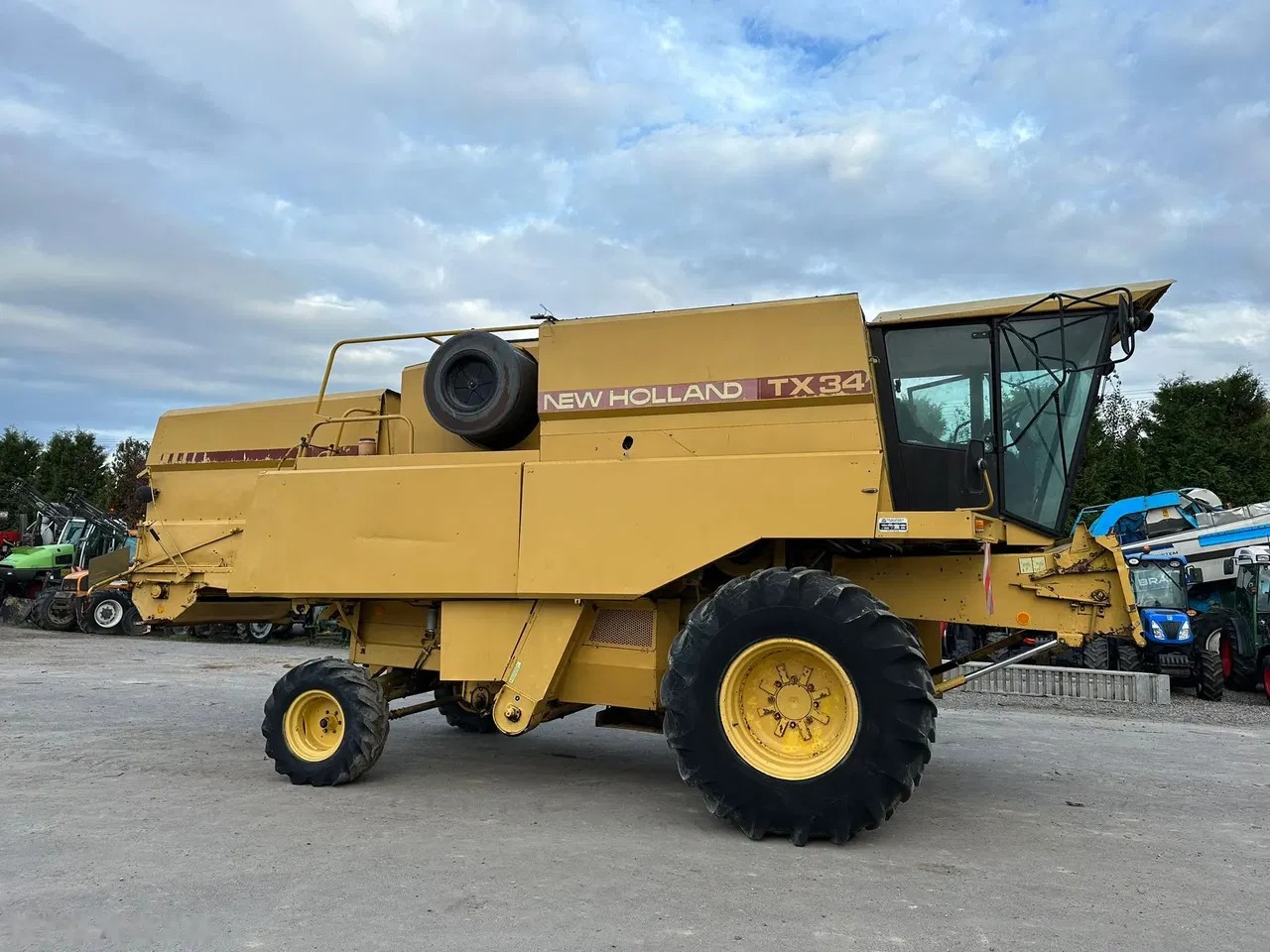 1991 New Holland tx34, dovoz Skladom v EÚ — foto 1