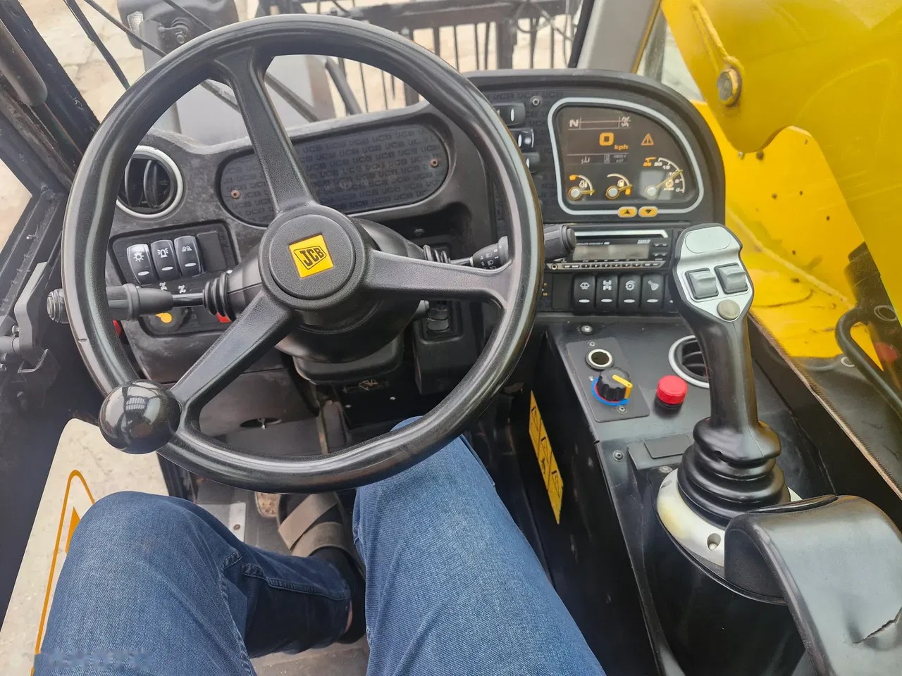 2014 JCB 526-26, 10 000 mth, dovoz Skladom v EÚ — foto 6 z 11