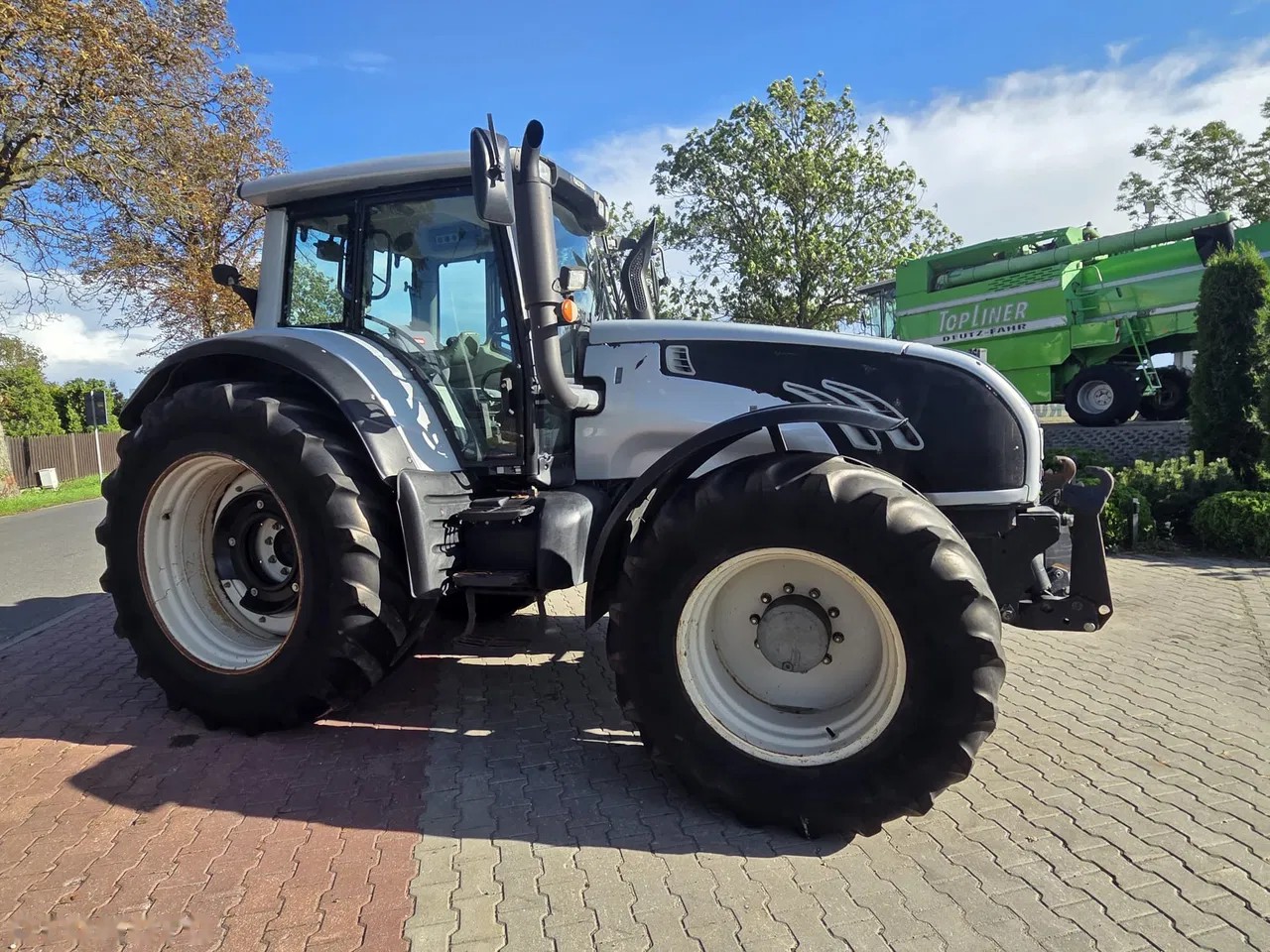 2011 Valtra T202 Oryginał, dovoz Skladom v EÚ — foto 4 z 10