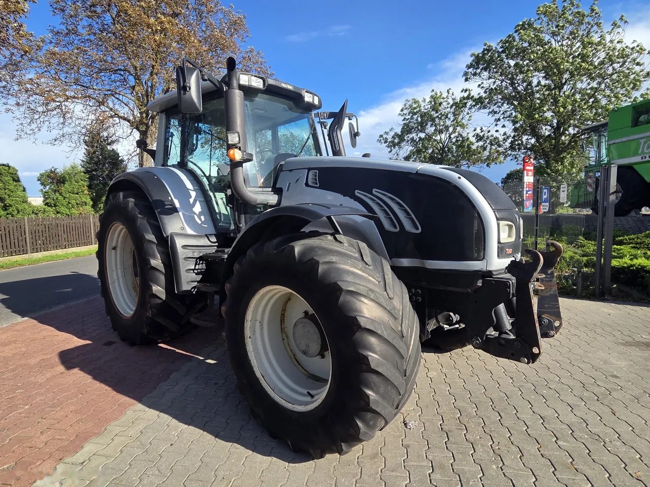2011 Valtra T202 Oryginał, dovoz Skladom v EÚ — foto 5 z 10