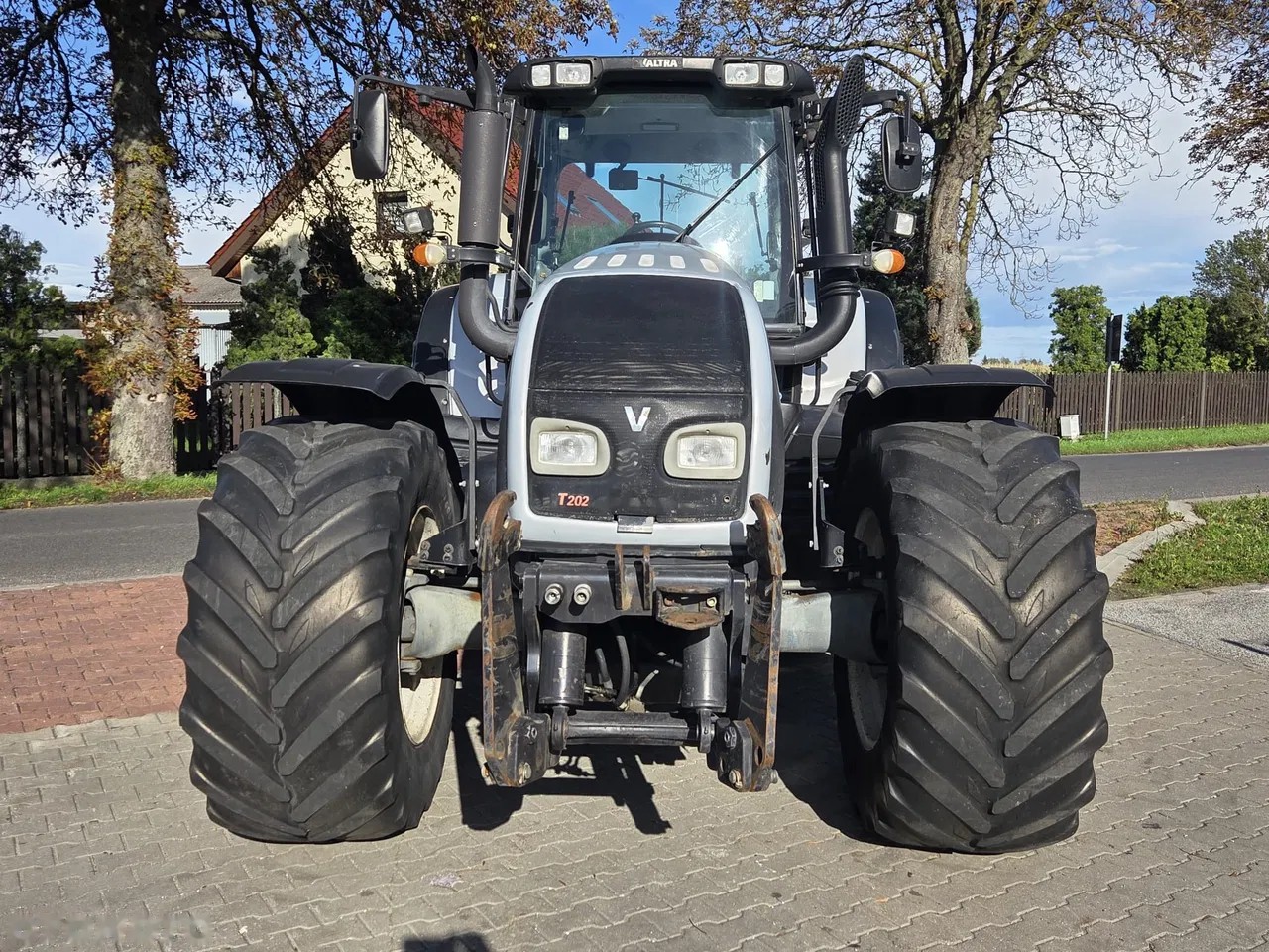 2011 Valtra T202 Oryginał, dovoz Skladom v EÚ — foto 6 z 10