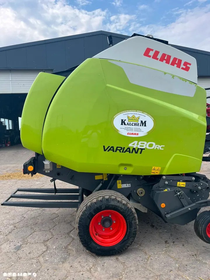 2017 Claas Variant 380RC wzmocniona, 22 391 mth, dovoz Skladom v EÚ — foto 1 | AMECAR 2017 Claas Variant 380RC wzmocniona, 22 391 mth, dovoz Skladom v EÚ — foto 1