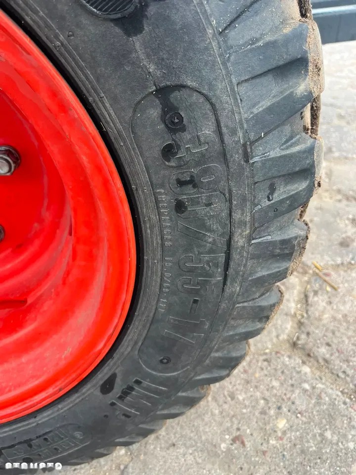 2017 Claas Variant 380RC wzmocniona, 22 391 mth, dovoz Skladom v EÚ — foto 12 z 24