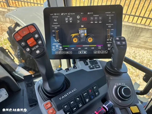 2024 JCB Fastrac 4220 Icon, dovoz Skladom v EÚ — foto 9 z 17