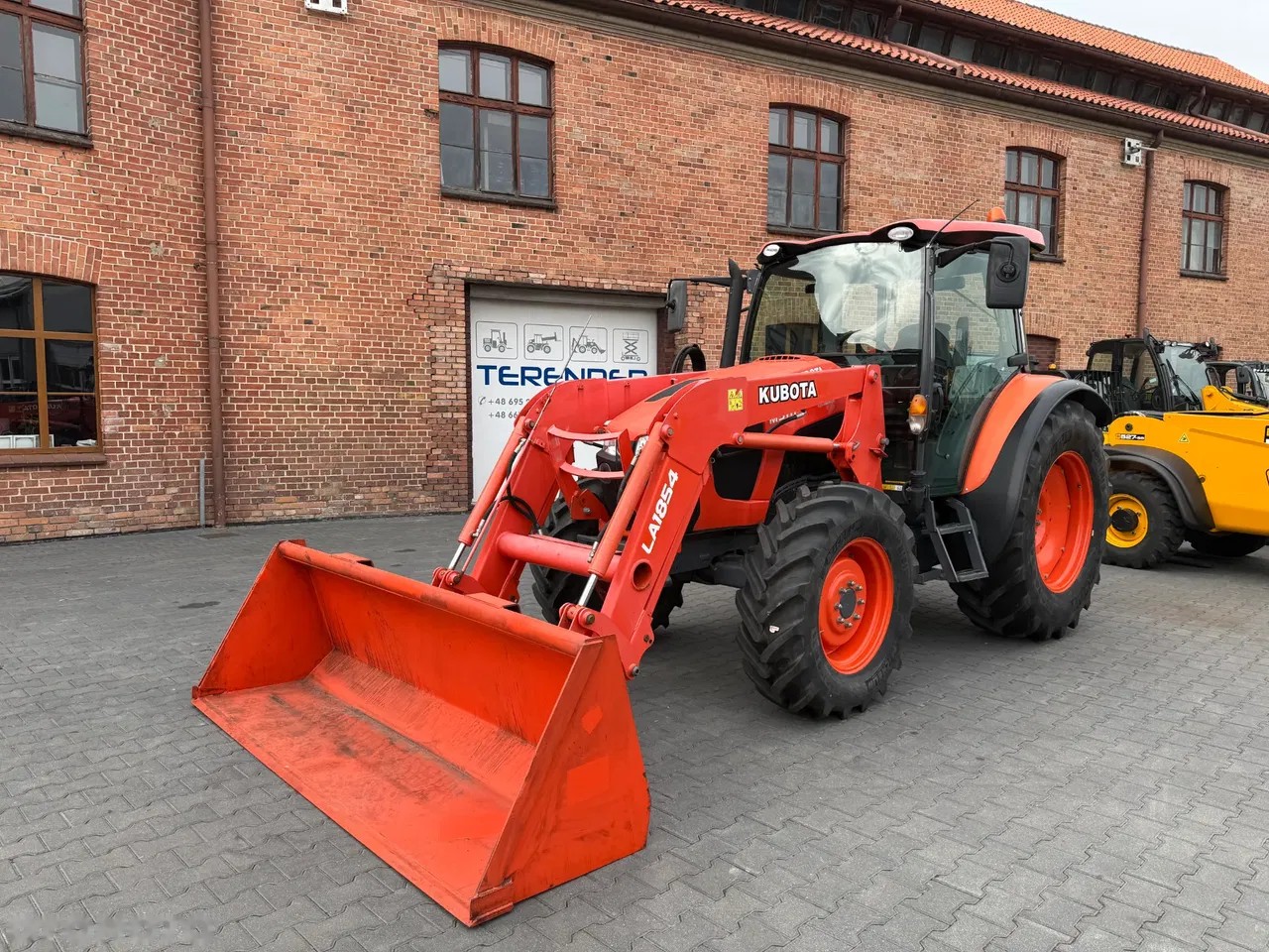 2017 Kubota M5111H-C, 4 864 mth, dovoz Skladom v EÚ — foto 1 | AMECAR 2017 Kubota M5111H-C, 4 864 mth, dovoz Skladom v EÚ — foto 1