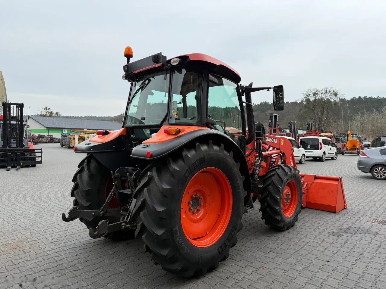 2017 Kubota M5111H-C, 4 864 mth, dovoz Skladom v EÚ — foto 5 z 24