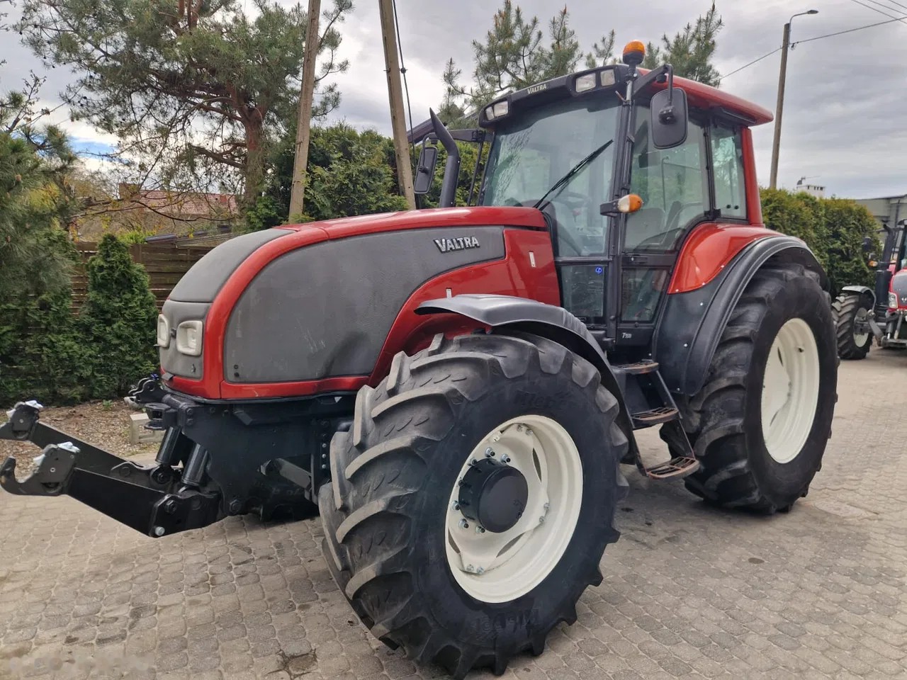 2006 Valtra T150, dovoz Skladom v EÚ — foto 1 | AMECAR 2006 Valtra T150, dovoz Skladom v EÚ — foto 1