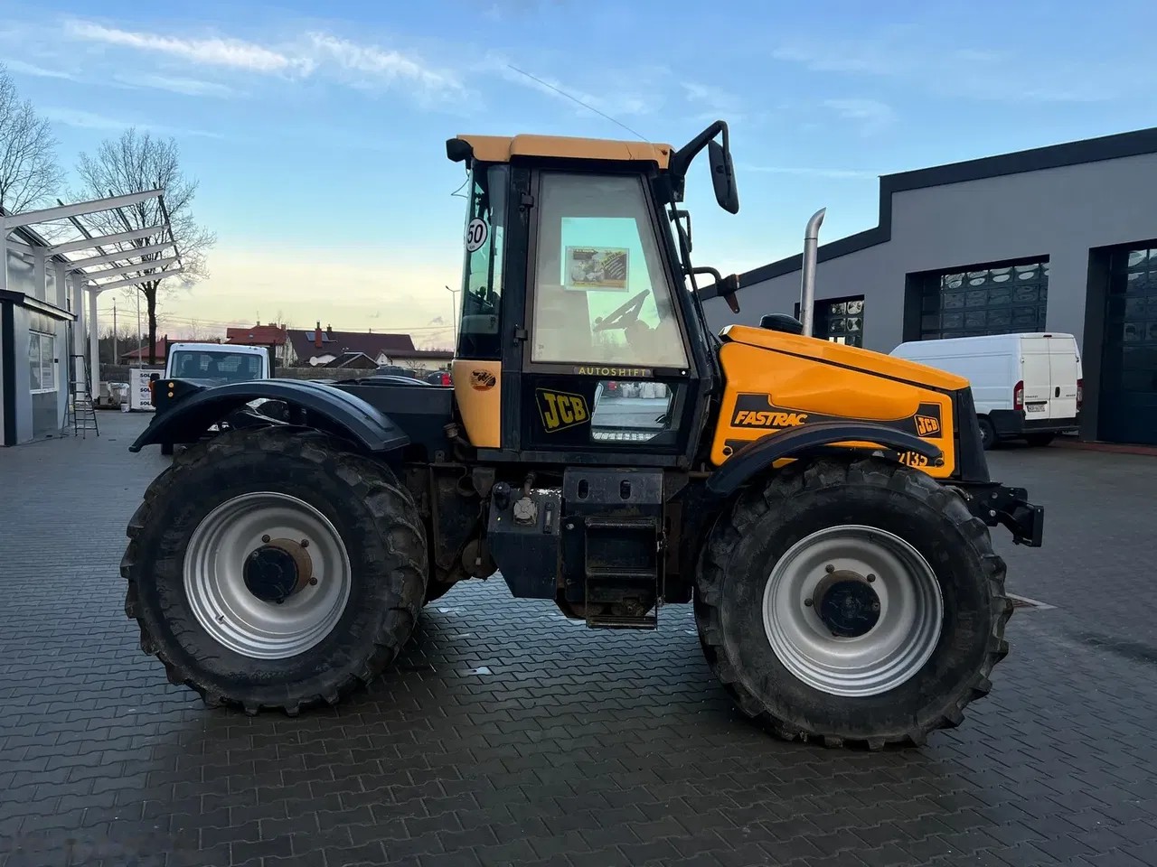 2002 JCB FASTRAC 2135, dovoz Skladom v EÚ — foto 5 z 15