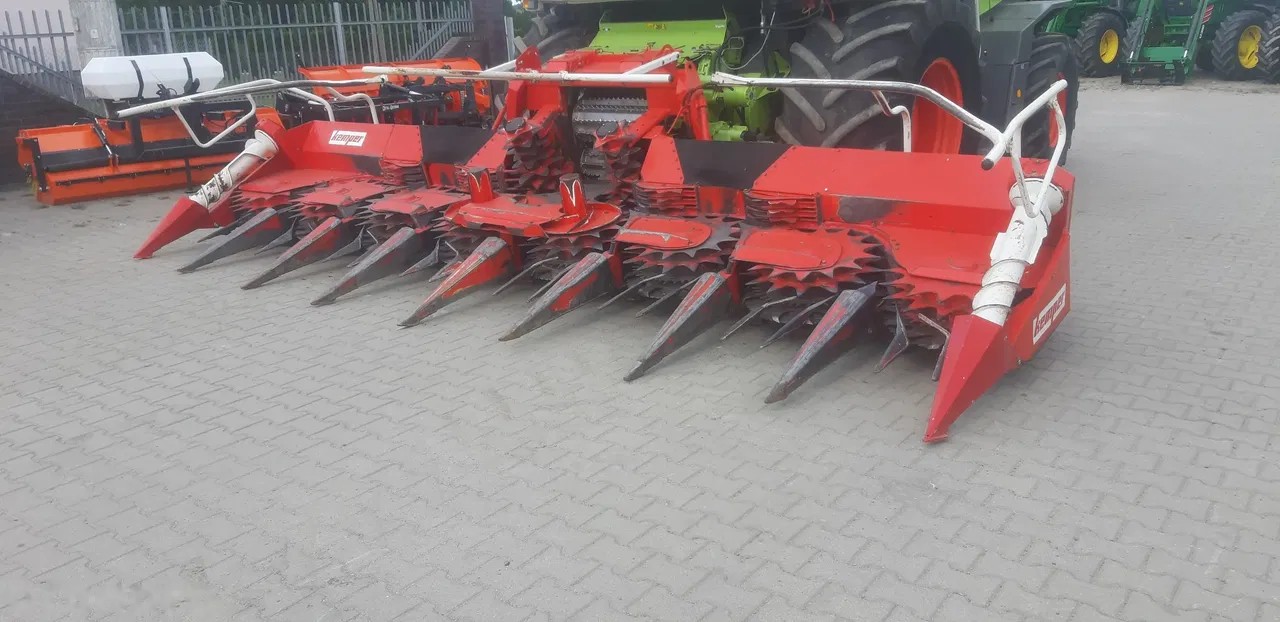 2005 Kemper 360, dovoz Skladom v EÚ — foto 1 z 9 2005 Kemper 360, dovoz Skladom v EÚ — foto 1 z 9
