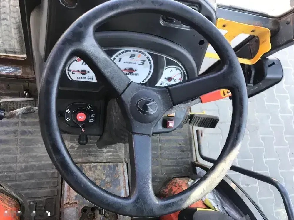 2011 Kubota B 2530, 414 mth, dovoz Skladom v EÚ — foto 10 z 17
