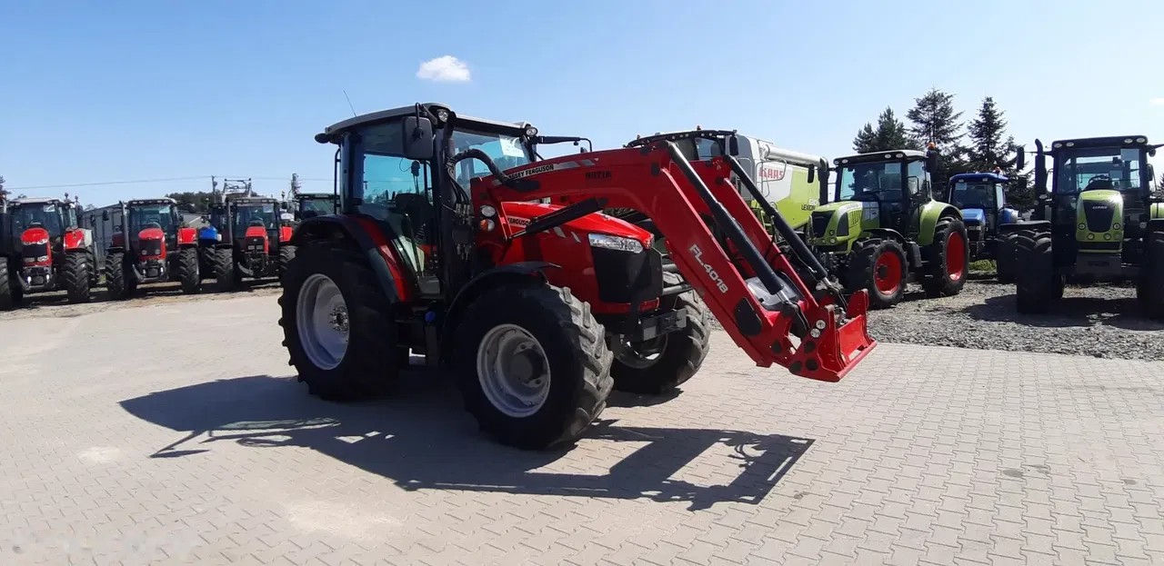 2017 Massey Ferguson 5710, 5 056 mth, dovoz Skladom v EÚ — foto 1 z 16 2017 Massey Ferguson 5710, 5 056 mth, dovoz Skladom v EÚ — foto 1 z 16