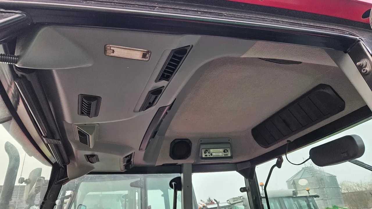 2004 Mccormick Mc 135, 8 200 mth, dovoz Skladom v EÚ — foto 16 z 24