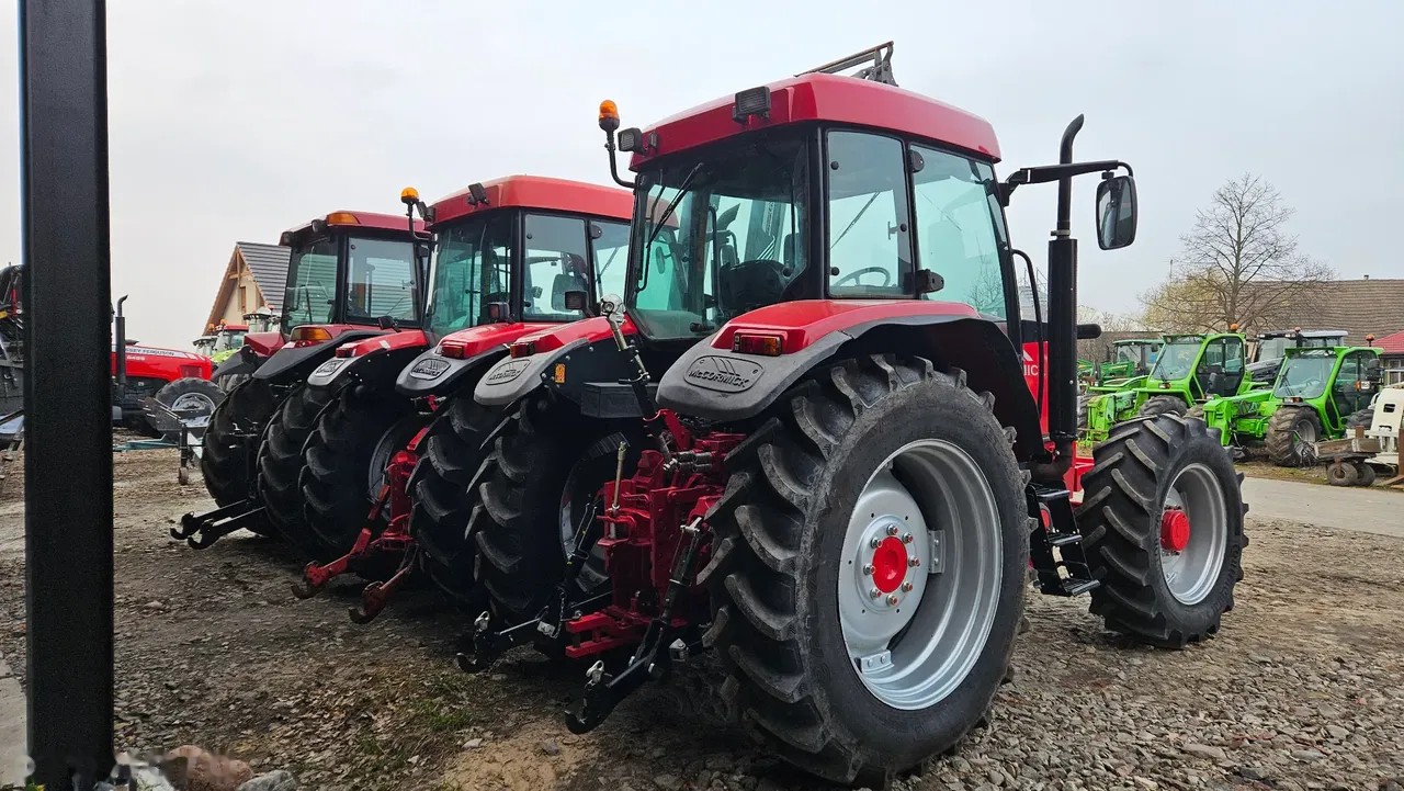 2004 Mccormick Mc 135, 8 200 mth, dovoz Skladom v EÚ — foto 3 z 24