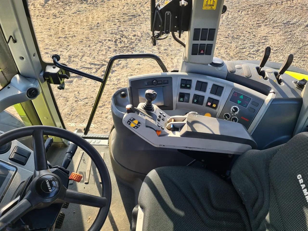 2008 Claas AXION 810, dovoz Skladom v EÚ — foto 10 z 11