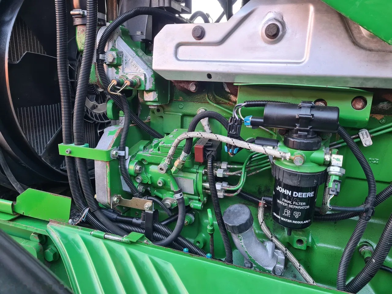 2002 John Deere 6920, 8 300 mth, dovoz Skladom v EÚ — foto 9 z 12