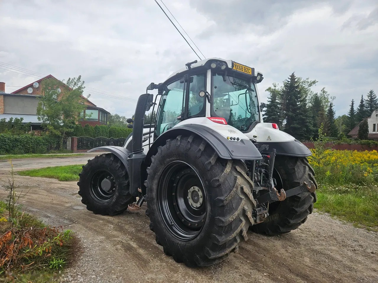 2019 Valtra t174 versu, 2 850 mth, dovoz Skladom v EÚ — foto 7 z 17