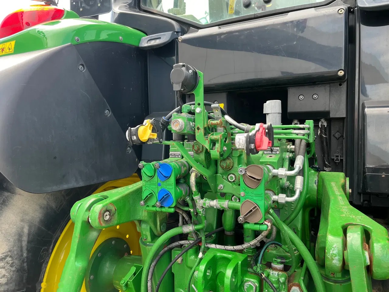 2013 John Deere 6150 M, 5 617 mth, dovoz Skladom v EÚ — foto 13 z 23