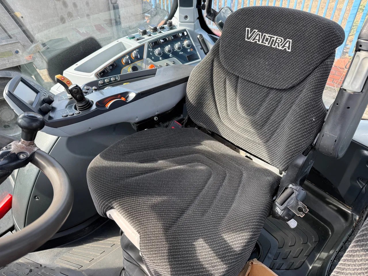 2017 Valtra N174, 7 000 mth, dovoz Skladom v EÚ — foto 16 z 21