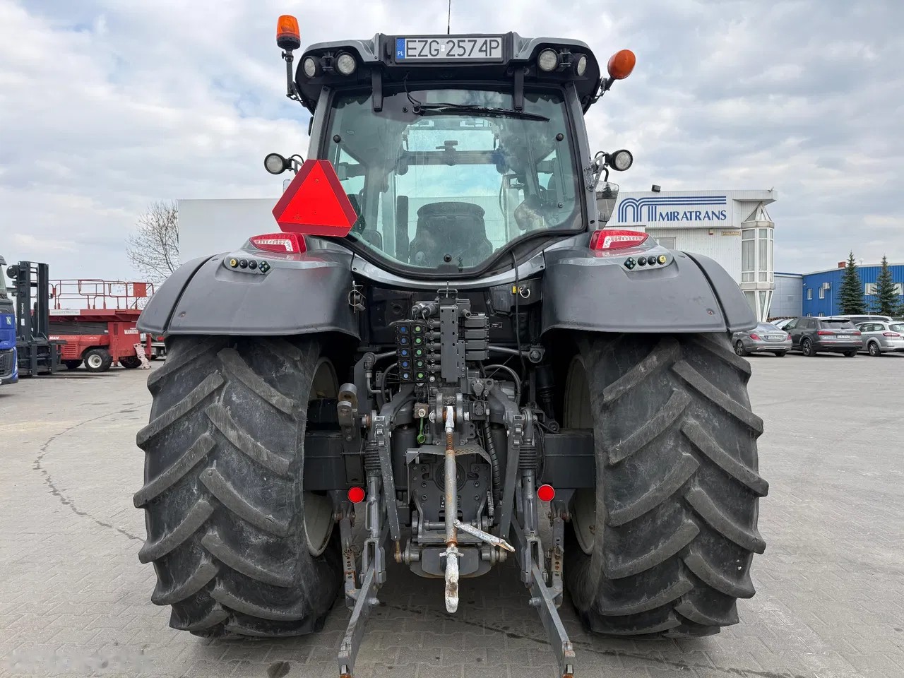 2017 Valtra N174, 7 000 mth, dovoz Skladom v EÚ — foto 5 z 21