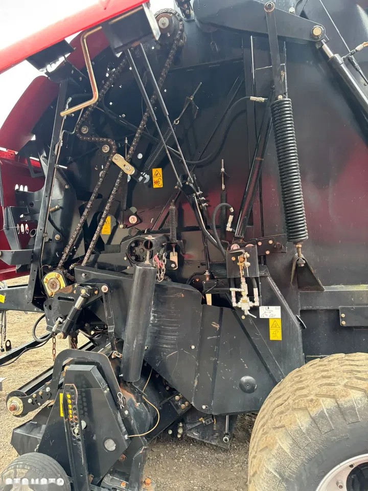 2016 Case Ih RB465, dovoz Skladom v EÚ — foto 7 z 10