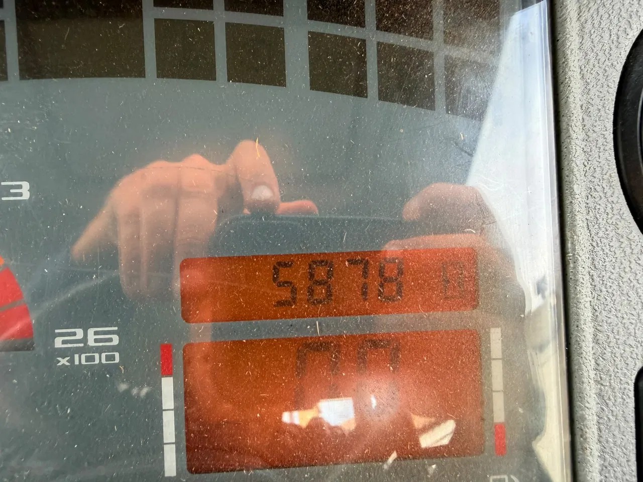 2009 Claas Ares 557 ATX, 5 878 mth, dovoz Skladom v EÚ — foto 14 z 24