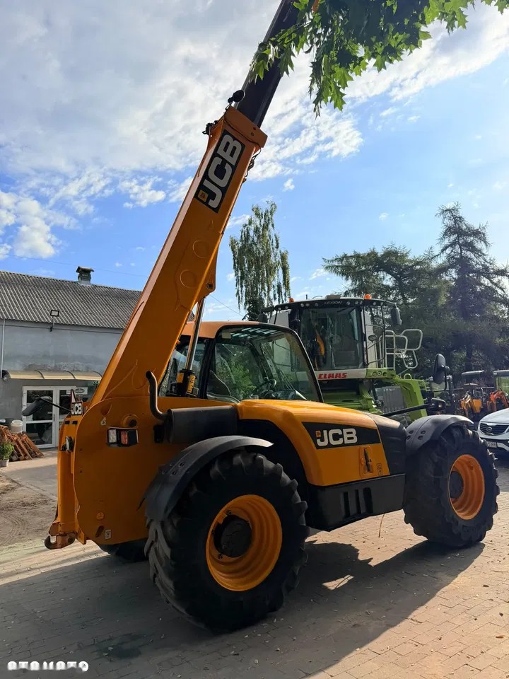 2012 JCB 541-70 AGRI SUPER, 9 447 mth, dovoz Skladom v EÚ — foto 11 z 23