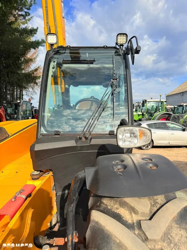 2012 JCB 541-70 AGRI SUPER, 9 447 mth, dovoz Skladom v EÚ — foto 5 z 23
