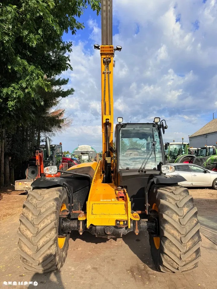 2012 JCB 541-70 AGRI SUPER, 9 447 mth, dovoz Skladom v EÚ — foto 8 z 23