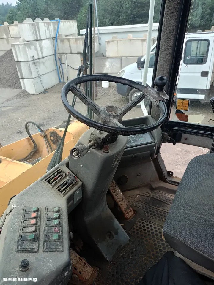 2000 Libherr 522, 6 000 mth, dovoz Skladom v EÚ — foto 8 z 19