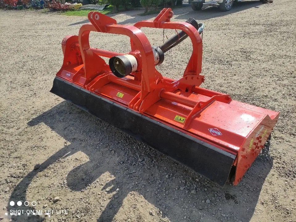 2001 Kuhn, dovoz Skladom v EÚ — foto 4 z 8