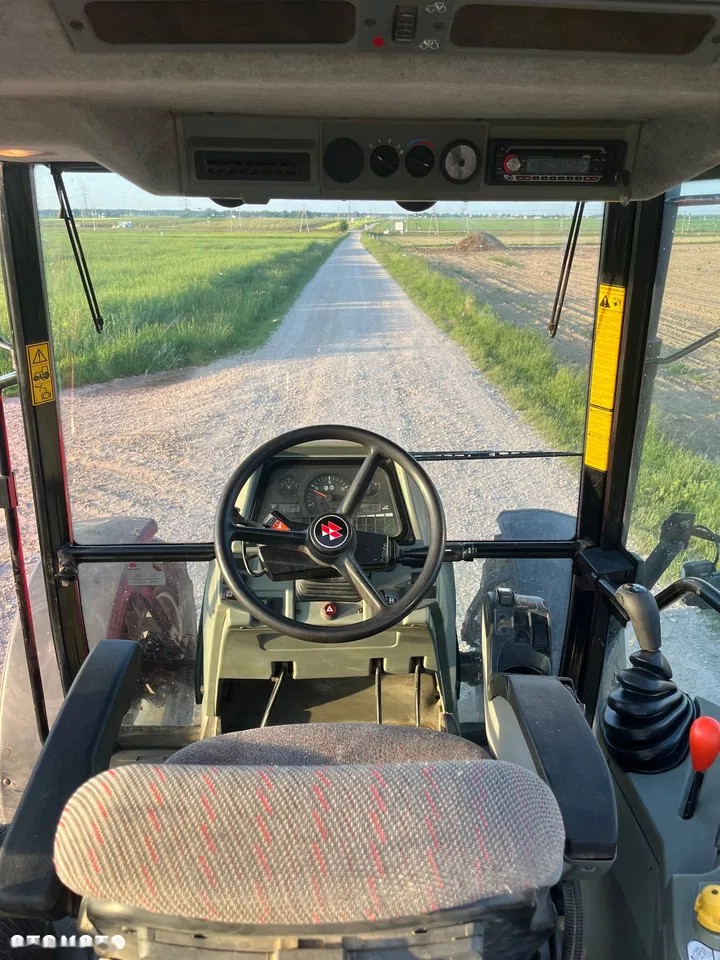 2003 Massey Ferguson 6270, 9 121 mth, dovoz Skladom v EÚ — foto 7 z 8