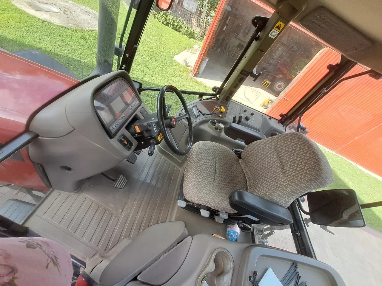 2003 Case Ih MXM 120, 5 560 mth, dovoz Skladom v EÚ — foto 8 z 11
