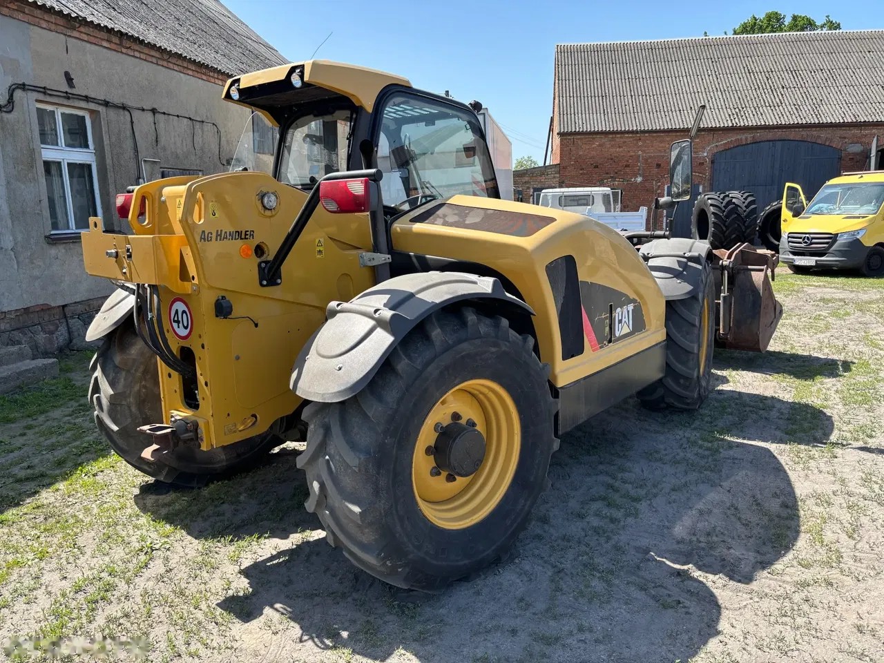 2016 Caterpillar TH337C, 4 990 mth, dovoz Skladom v EÚ — foto 7 z 24