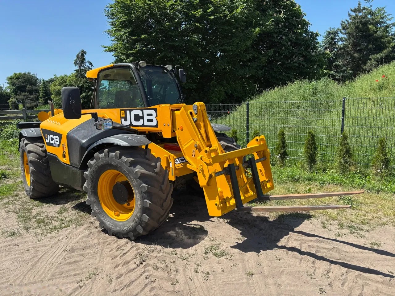 2015 JCB 531-70 AGRI Super, 6 470 mth, dovoz Skladom v EÚ — foto 2 z 24