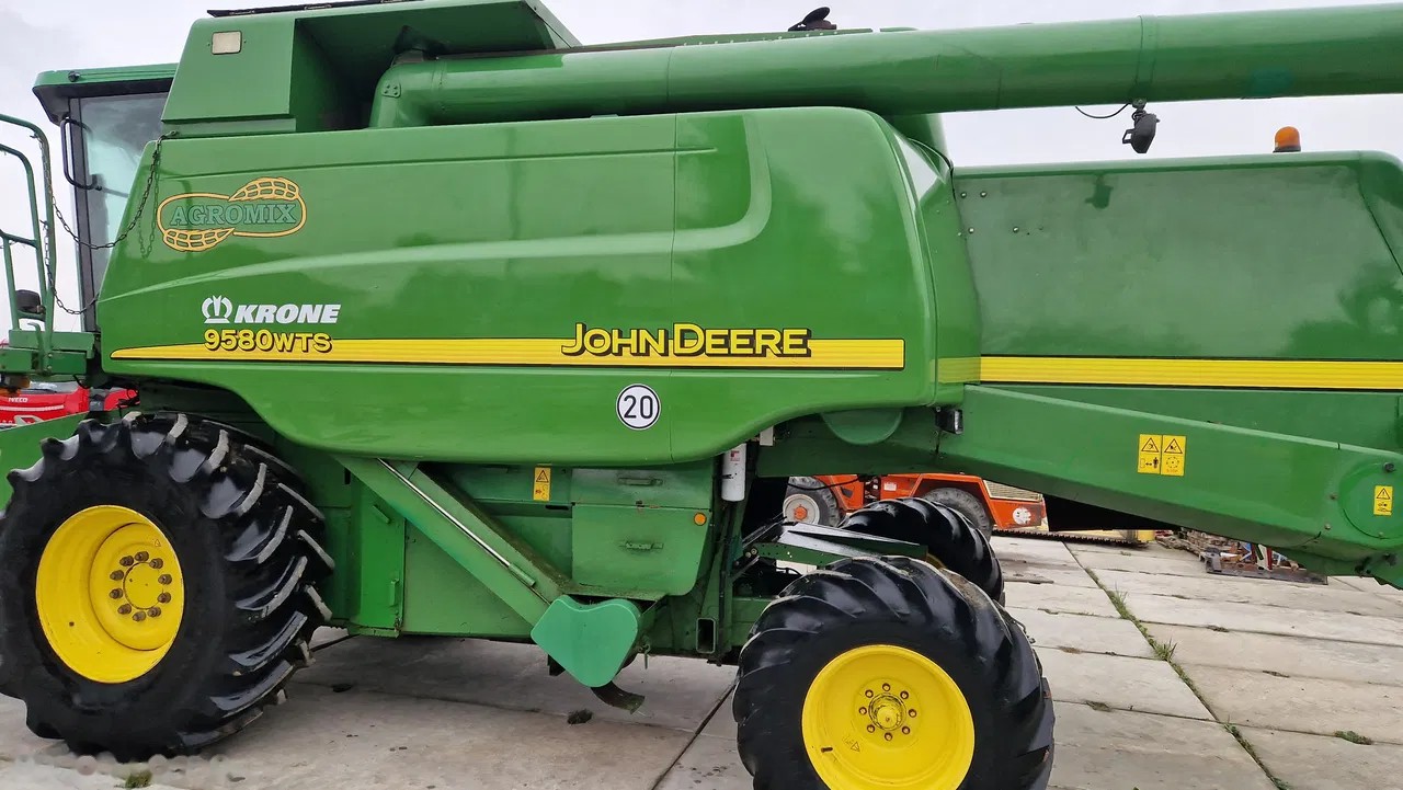 2002 John Deere 9580 WTS, 3 238 mth, dovoz Skladom v EÚ — foto 3 z 22
