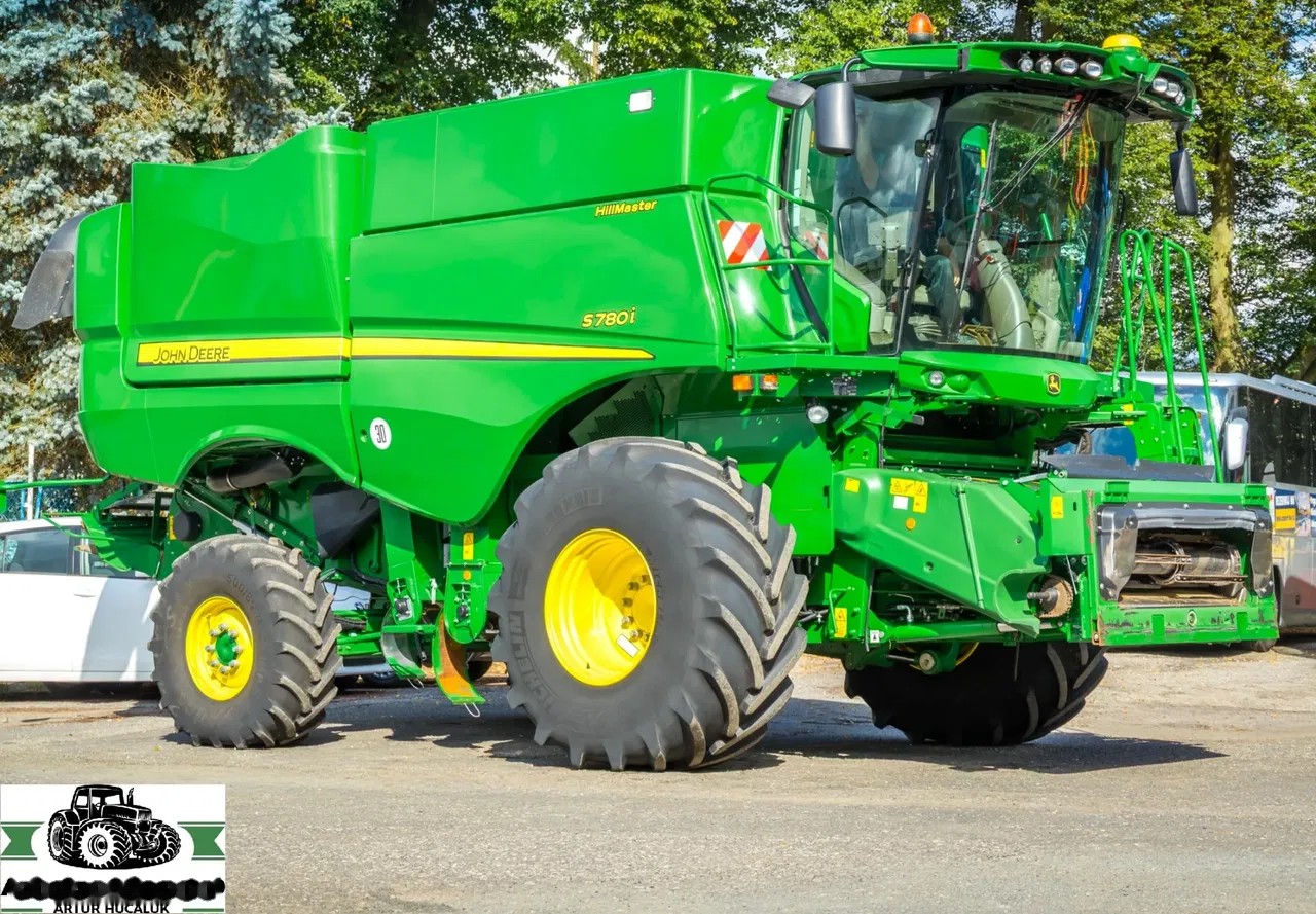 2018 John Deere, 1 046 mth, dovoz Skladom v EÚ — foto 2 z 11