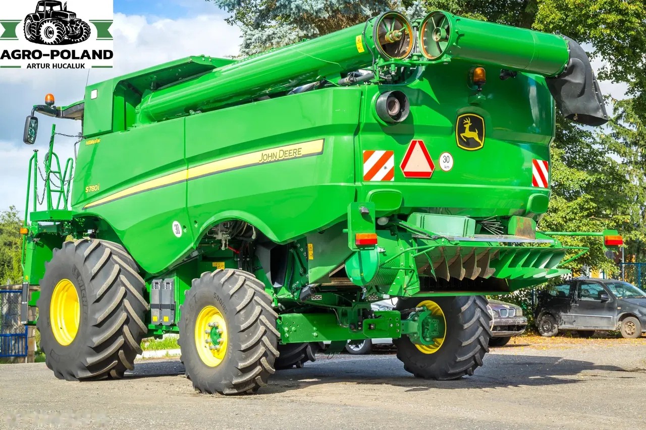 2018 John Deere, 1 046 mth, dovoz Skladom v EÚ — foto 5 z 11