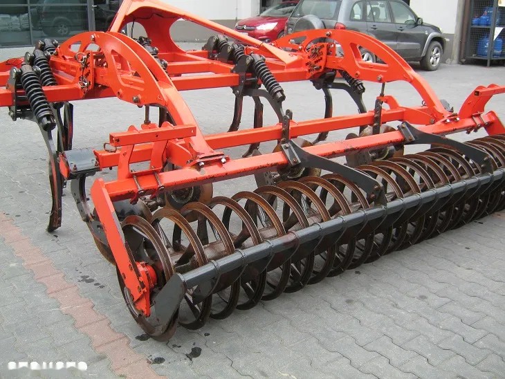 2015 Kuhn Cultimer 350, dovoz Skladom v EÚ — foto 4 z 10