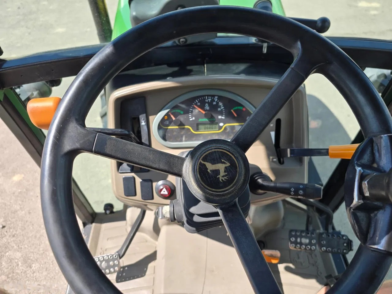 2015 John Deere 5080GV, 5 800 mth, dovoz Skladom v EÚ — foto 11 z 13